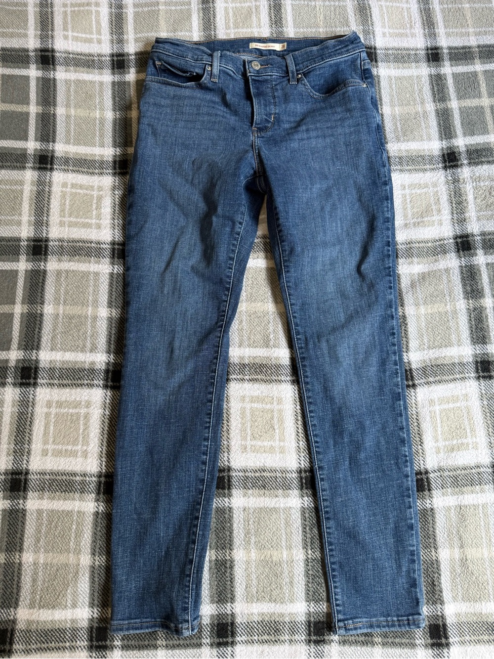Levi’s Medium Wash 311 Shaping Skinny Jeans Blue Stretch Denim Womens 28
